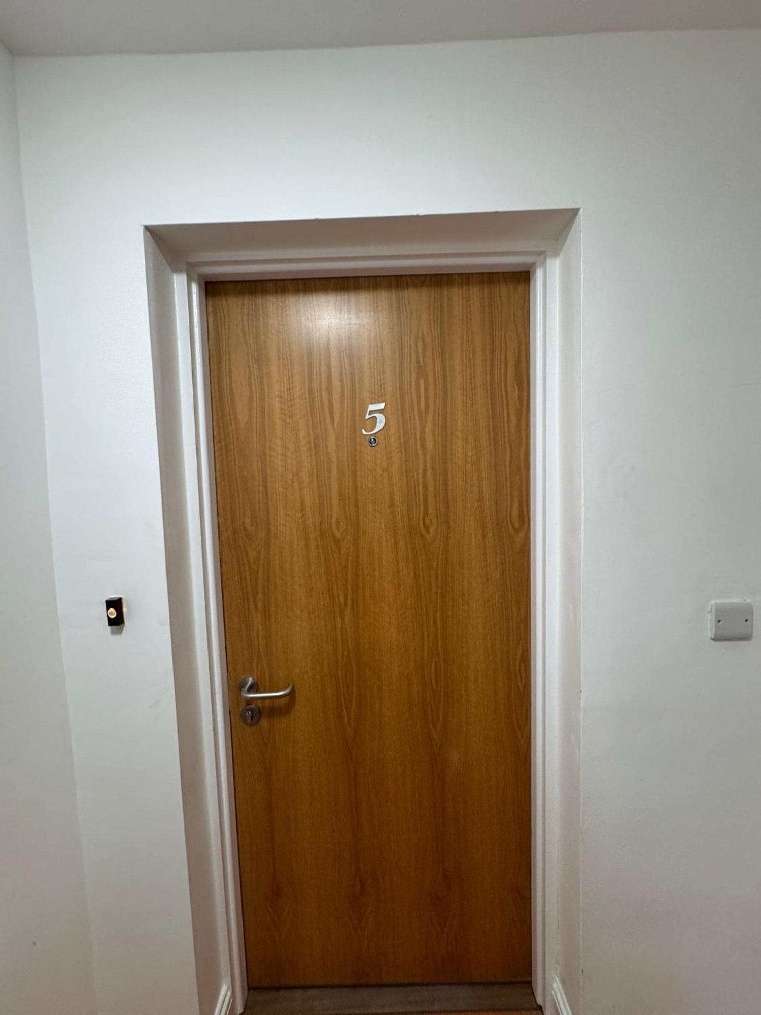 Washington Street Apartment Cork Buitenkant foto