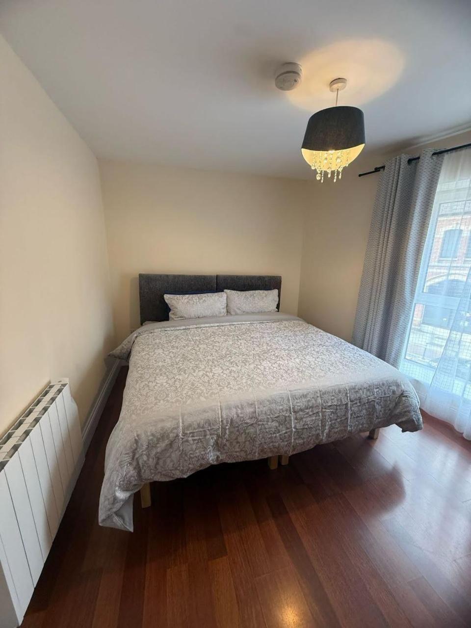 Washington Street Apartment Cork Buitenkant foto